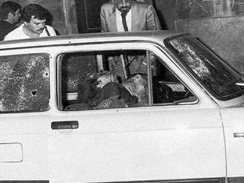 Con lui muoiono la moglie, emanuela setti carraro e un agente della scorta, domenico russo. Mafia Exposed On Twitter R I P General Carlo Alberto Dalla Chiesa Executed With Wife And Bodyguard By Eight Mafia Hitmen Bearing Ak 47s On September 3 1982 Dallachiesa Palermo Sicily Otd Truecrime Https T Co Wc2agn7lmi