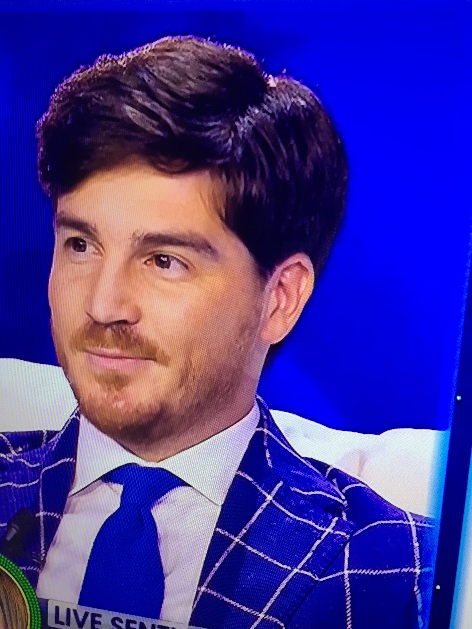 The comment patrizia mirigliani he finally broke the silence on his sons path nicola pisu in the big brother vip house. Nicola Pisu On Twitter C E Messi A Live Noneladurso Esclusivo