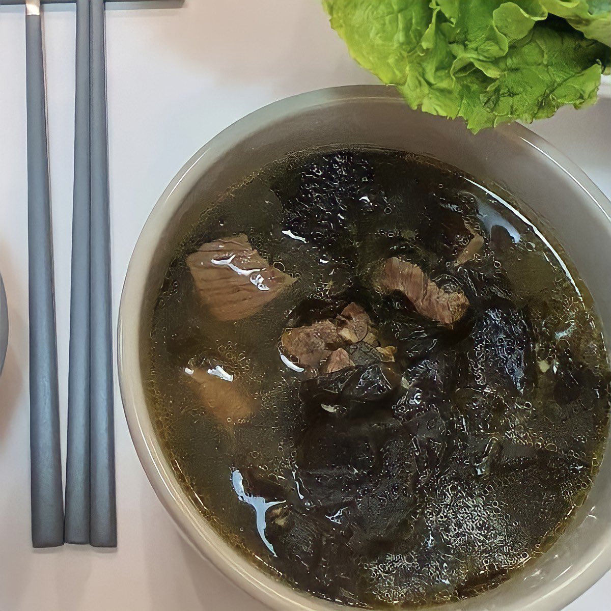 Sup krim brokoli merupakan salah satu makanan yang cocok sebagai sumber nutrisi balita. J1k3yjr0n1oulm