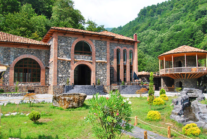 11/03/2017 · вообще аджария это сосредоточение самых востребованных грузинских пляжных курортов. Odnodnevnaya Ekskursiya V Gornuyu Adzhariyu Tury Po Gruzii