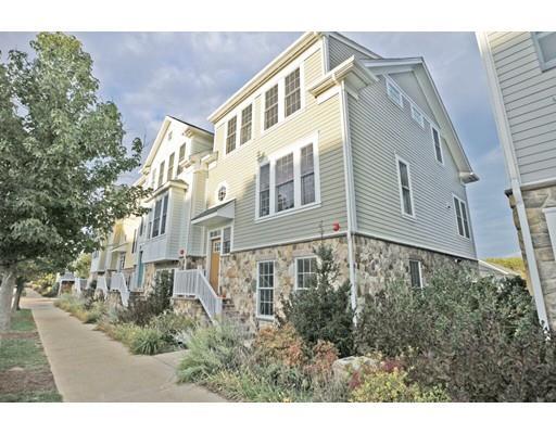 Close to all major bus routes, bournemouth pier 5min walk. 74 Parkview Street Southfield, Weymouth, MA 02190 | 20