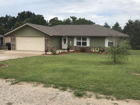 The roaring river, cassville, missouri ozark area offers diverse lodging and accommodations. 55 Cassville Homes for Sale - Cassville MO Real Estate