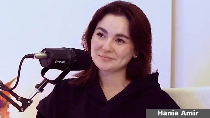 Hania amir net worth 2023