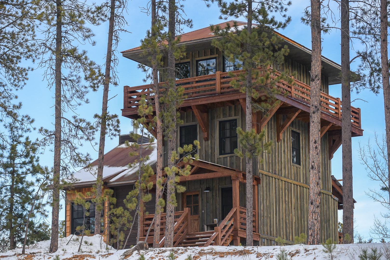 Condo rentals & vacation home rentals. Lookout Tower | Black Hills Adventure Lodging