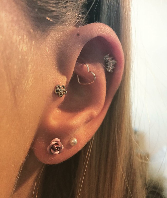Where you live and where you get it done will definitely determine a price range, but it's usually between $30 and $80 (plus the jewelry). Rook Piercing 50 Ideas: Pain Level, Healing Time, Cost, Experience