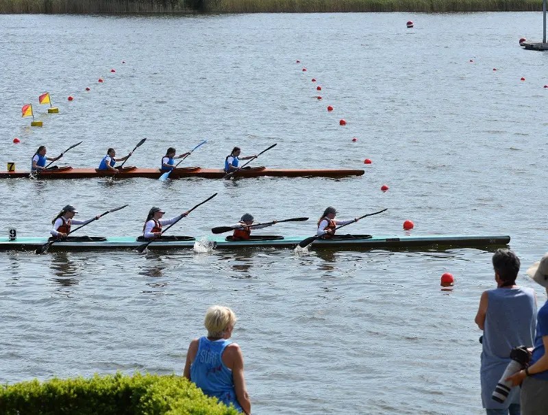 9. Pieschener Hafenregatta mit Sprints und Geschicklichkeitsparcours
