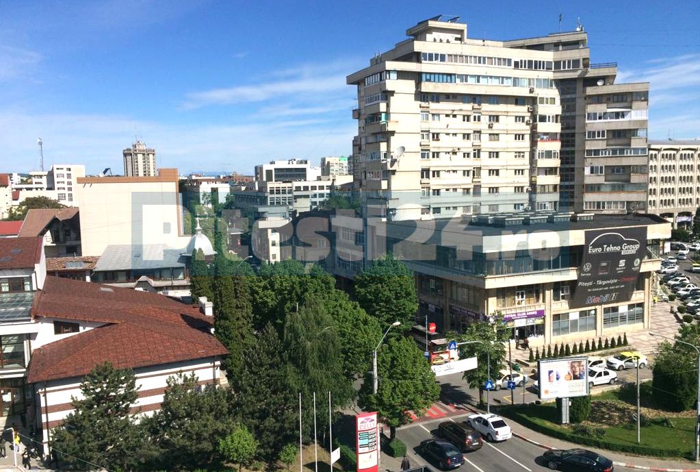 Se OpreÈte Apa In PiteÈti
