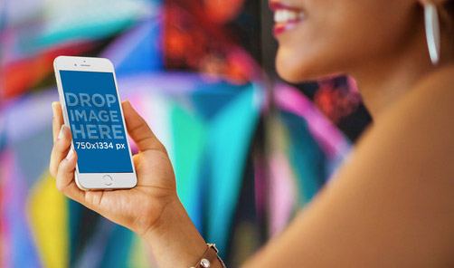 Appmockup studio is the online design tool trusted by mobile developers to create the most compelling screenshots for the app store & play store. Free Iphone Mockup Generator App Demo Videos By Placeit Ra Puke Moana