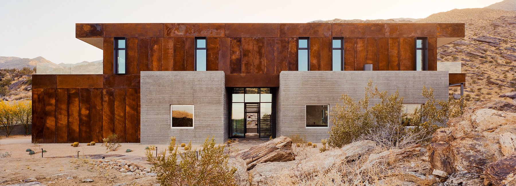 Elegant and Industrial, the Ridge Mountain House Finds a Place Nestled ...