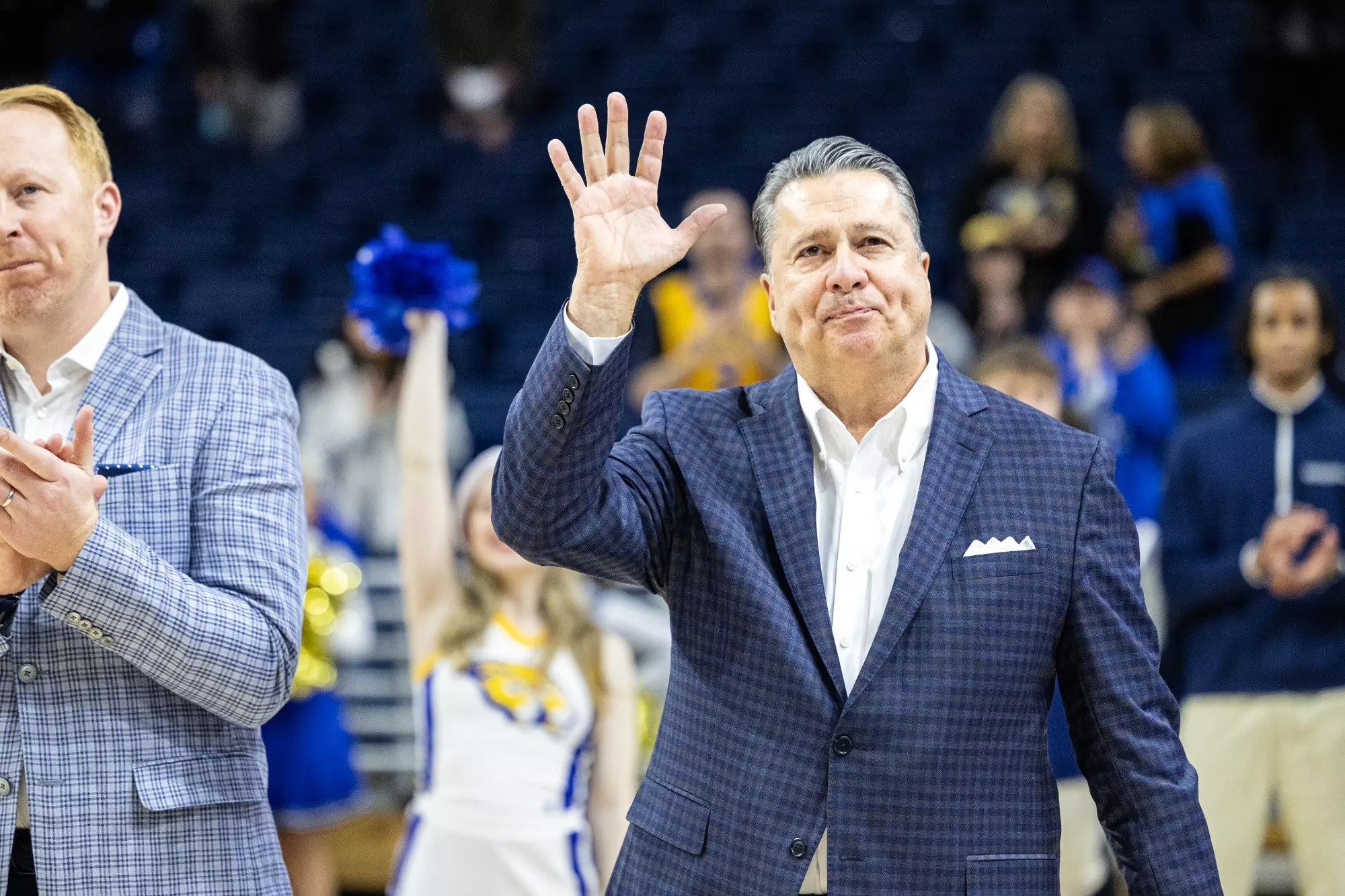Hofstra rally spoils Tom Pecora’s emotional homecoming