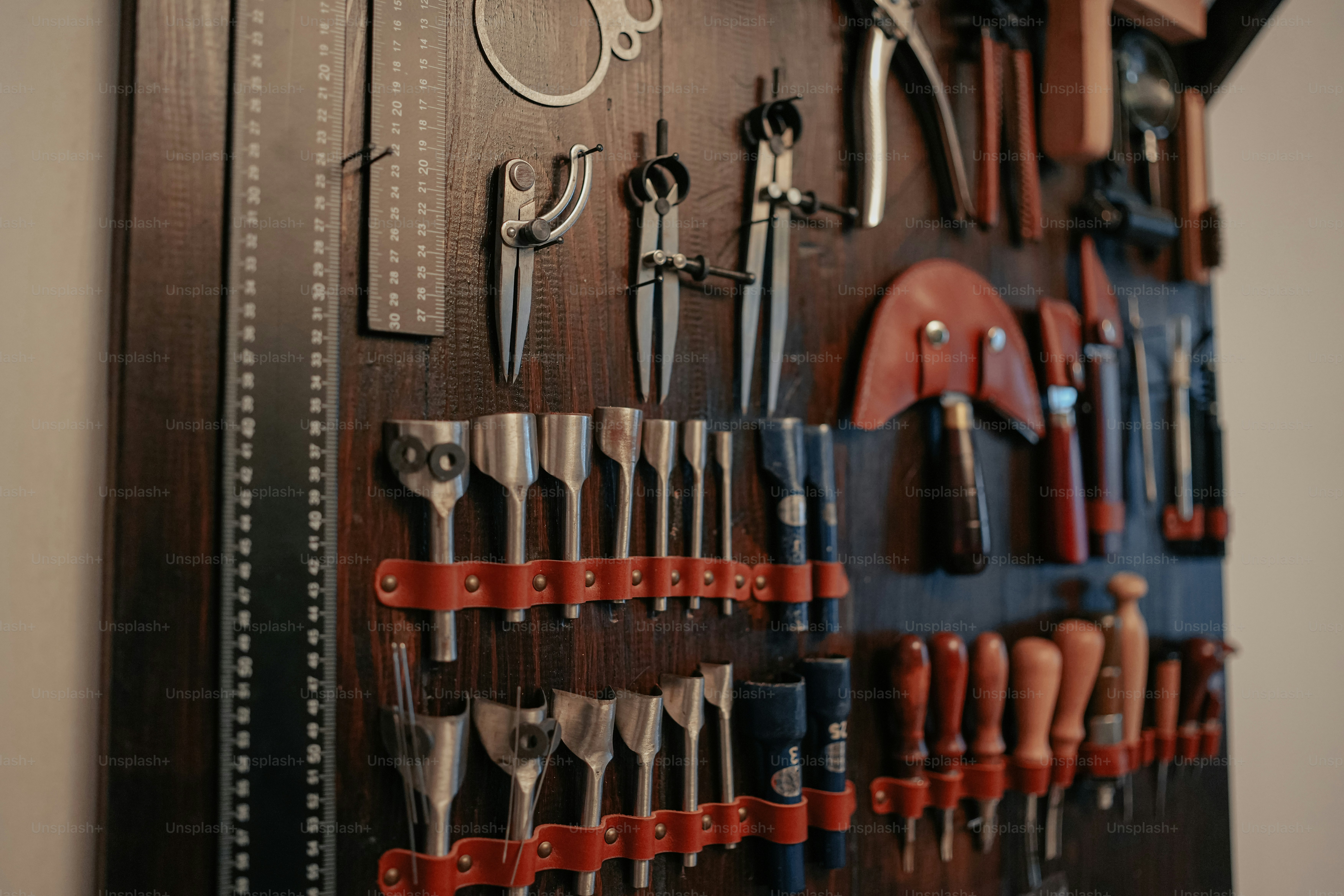 10 Tools Every Garage Door Repair Technician Uses