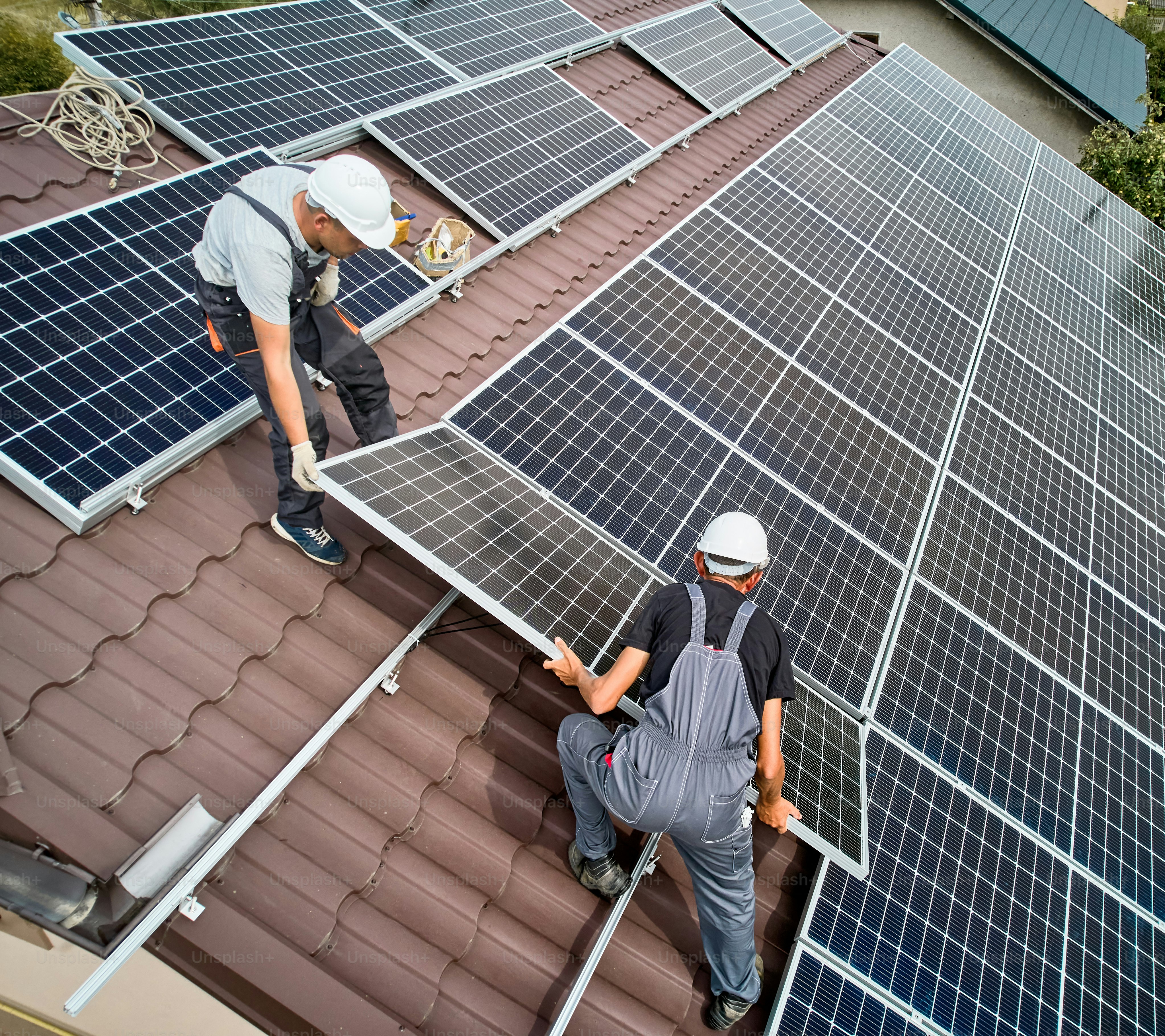 Leading Solar Companies in California for Residential and Commercial Projects