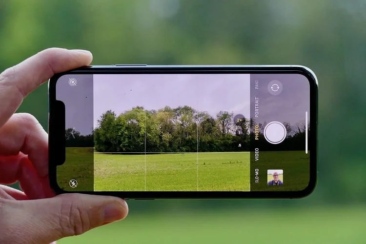 More rumors point to apple ordering components for a periscope camera module in a future iphone, one that would give provide a clear 10x zoom. Android Vs Iphone Photography The Ultimate Showdown