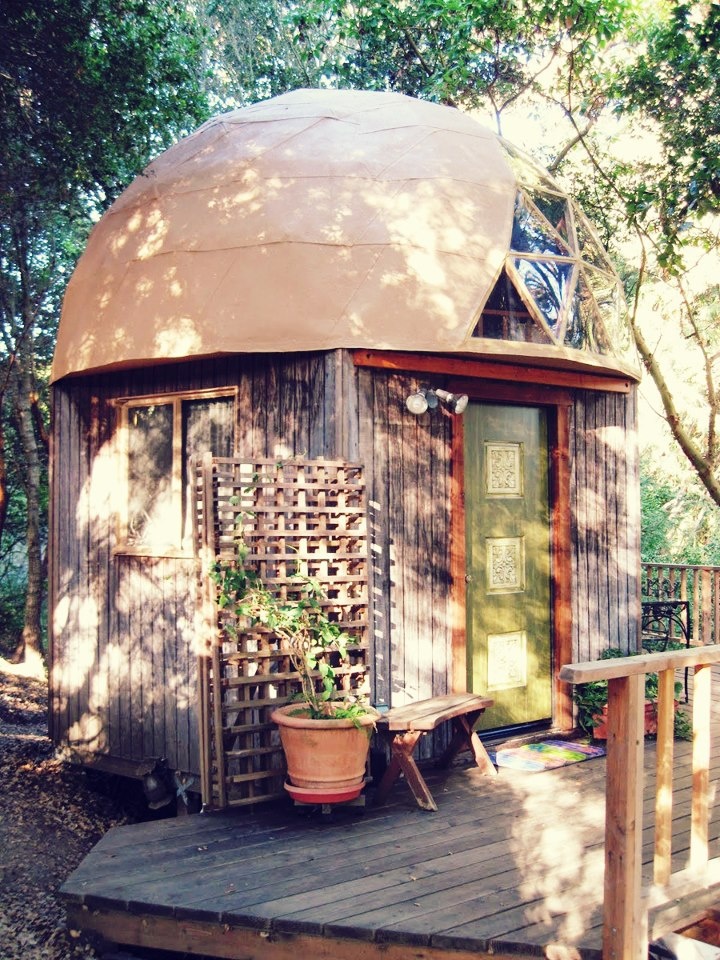 We also create amazing ceiling domes that you can install quickly. Tiny House with Geodesic Roof