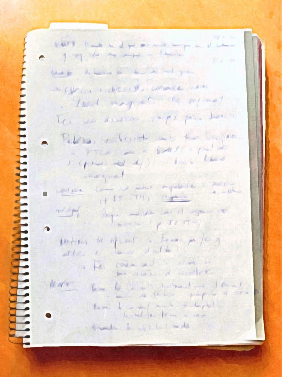 Libreta con historias recopiladas