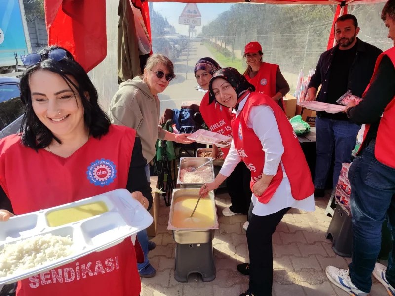 Gebze’de Smart Solar Grevi 10. Gününde Devam Ediyor!