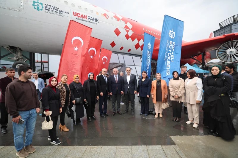 Çayırova’da UçakPark açıldı!