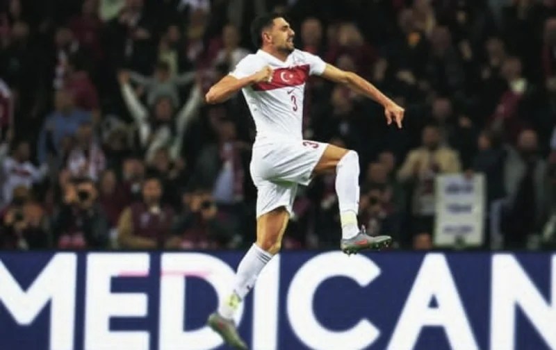 Kocaeli Stadyumu’nda Merih Demiral Coşkusu!
