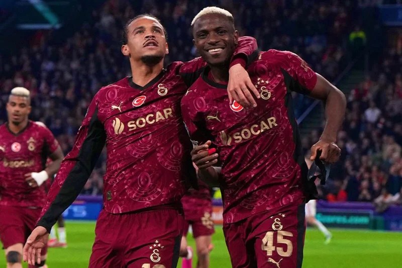 Galatasaray’dan Amsterdam’da Tarihi Galibiyet!
