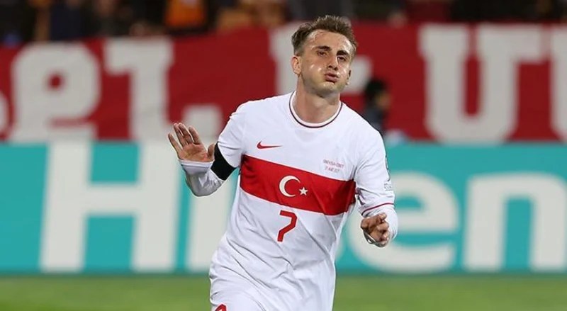 Kocaeli’de Kerem Aktürkoğlu’na Eleştiri Tepki Çekti!