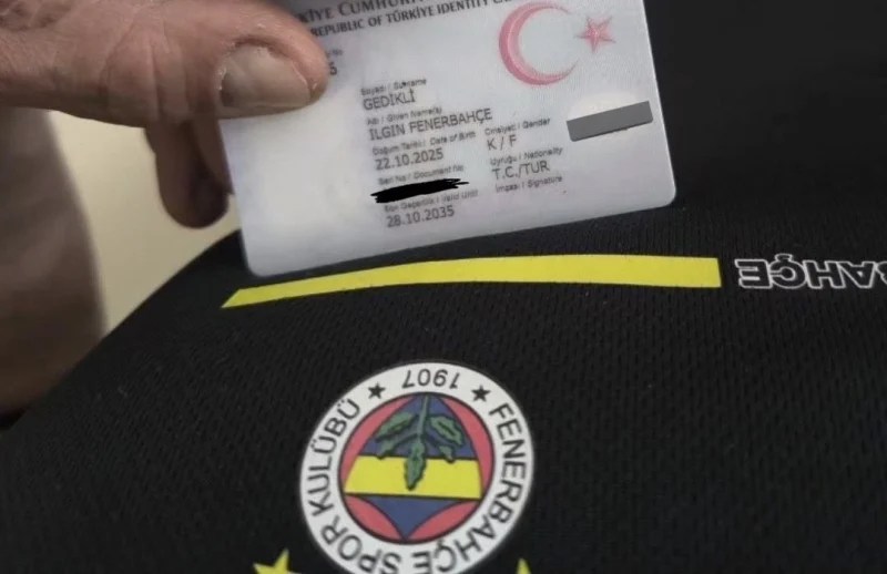 İzmir’de Bir Baba, Kızına ‘Fenerbahçe’ İsmini Verdi!