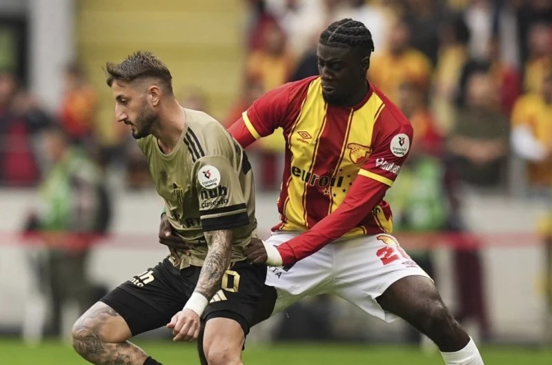 Kocaelispor’da Can Keleş Tepkisi: Taraftarlar Memnun Değil!