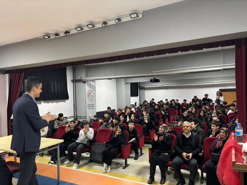 Gölcük’te Gençlere Sıfır Atık Bilinci Aşılanıyor!
