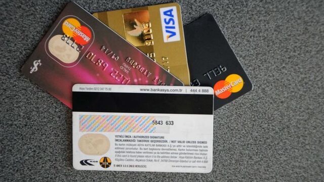 Merkez Bankası’ndan kredi kartı uyarısı