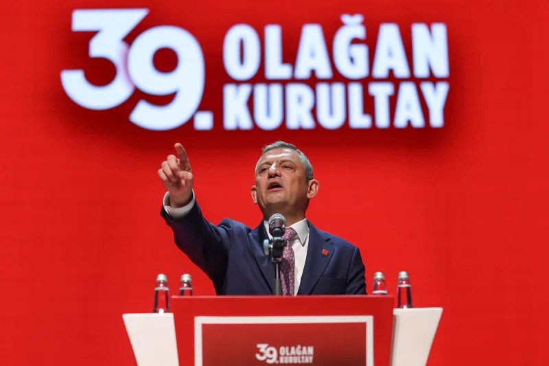 Özgür Özel’den Liderlere Teşekkür!