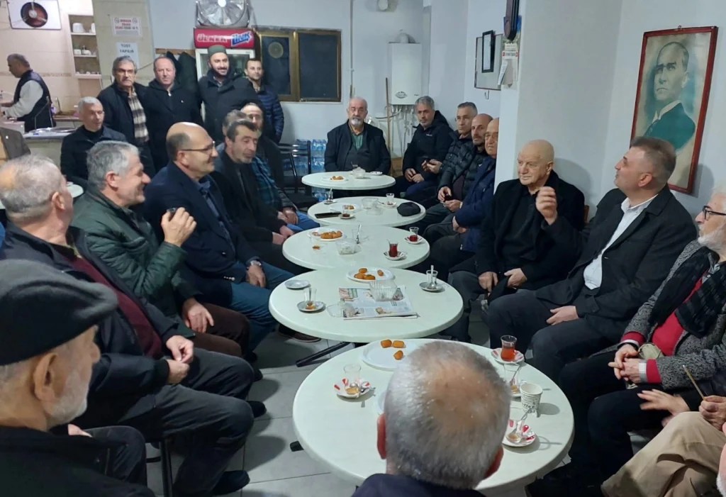 Başkan Sezer Değirmendere’de vatandaşlarla buluştu