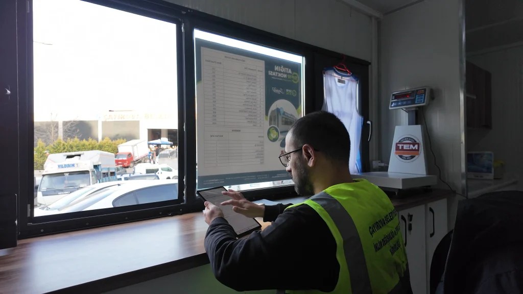 Çayırova’da ‘Atığın Sıfır Noktası’ ile tonlarca atık geri dönüştü