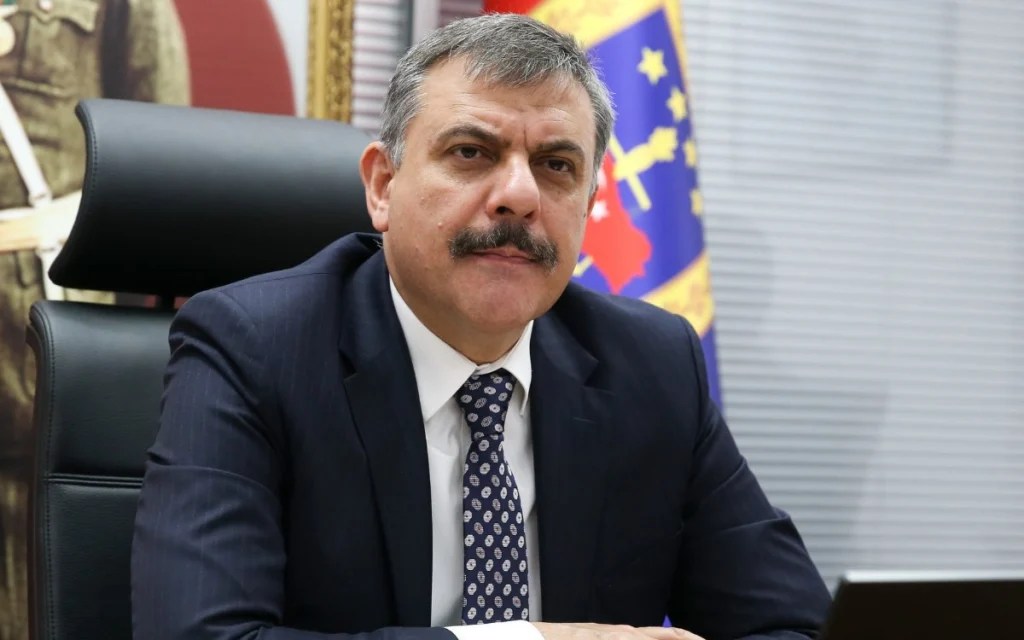 Bakan Çiftçi’den valiliklere talimat: Başıboş köpek sorunu çözülsün