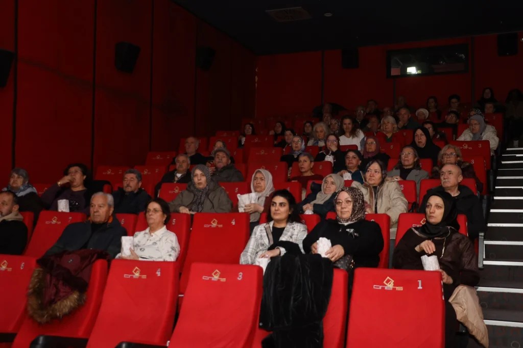 Körfez’de 45 Yıllık Aşklar Sevgililer Günü’nde Buluştu