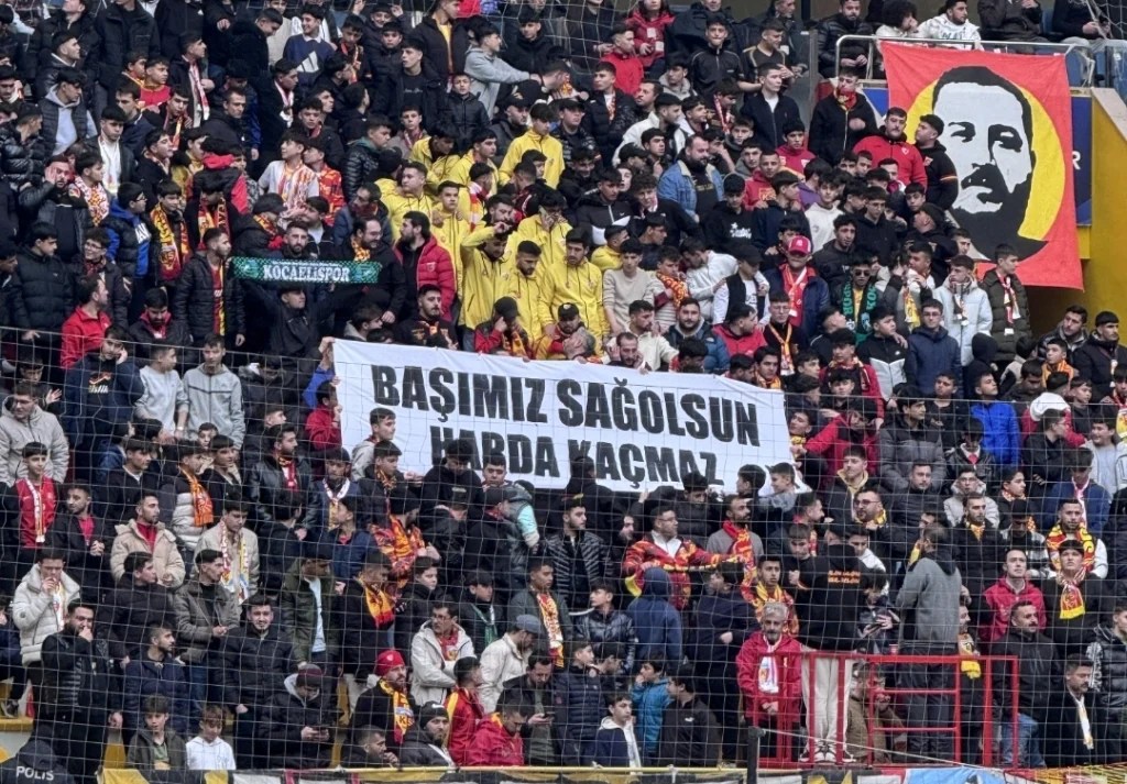 Kayserispor taraftarından anlamlı destek!