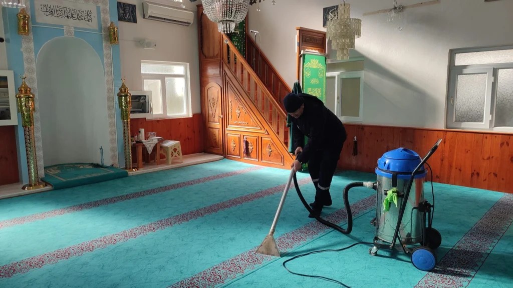 Kandıra camileri Ramazan’a hazırlanıyor