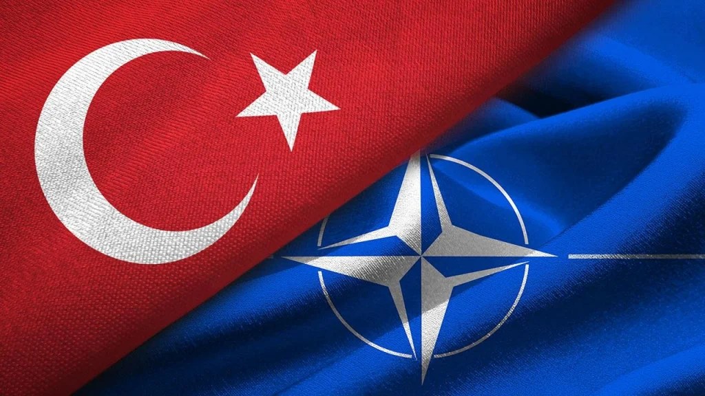 NATO füzesi Gaziantep’e düşen balistik mühimmatı imha etti