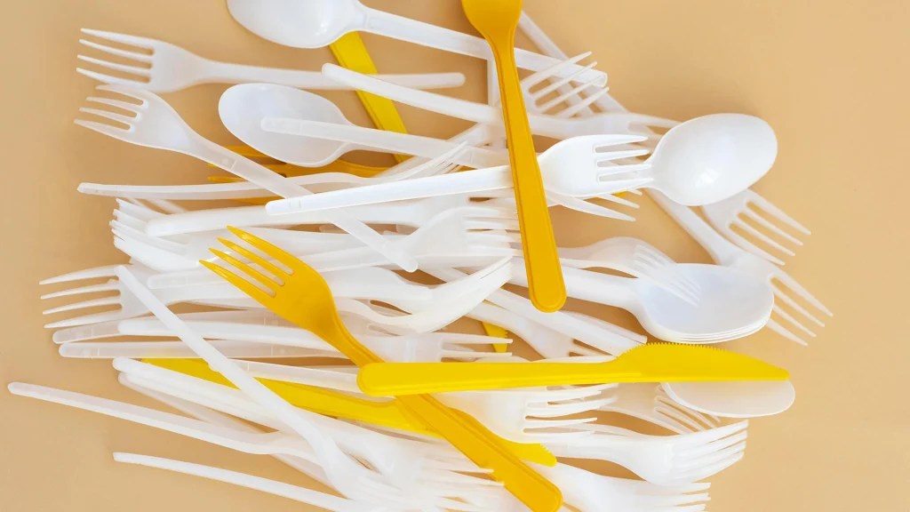 Tek Kullanımlık Plastiklere Yasak Geliyor
