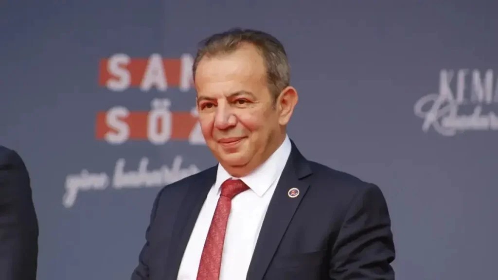 Tanju Özcan görevden uzaklaştırıldı