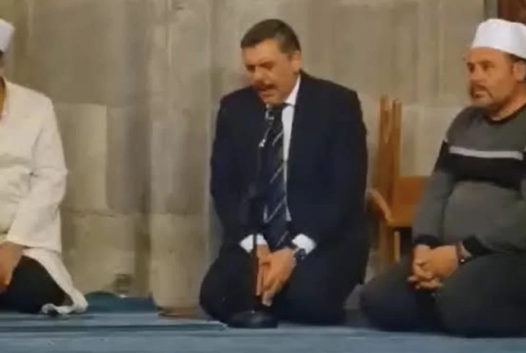 İçişleri Bakanı Çiftçi Konya’da Kur’an tilavetinde bulundu
