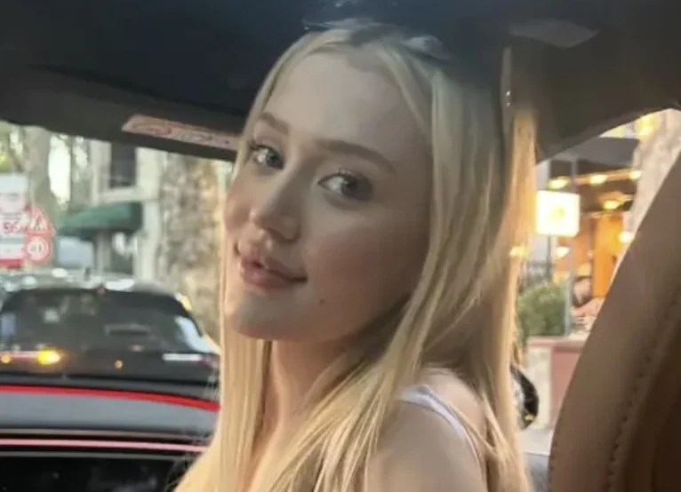 TikTok fenomeni Kübra Karaaslan Osmangazi Köprüsü’nden atladı!