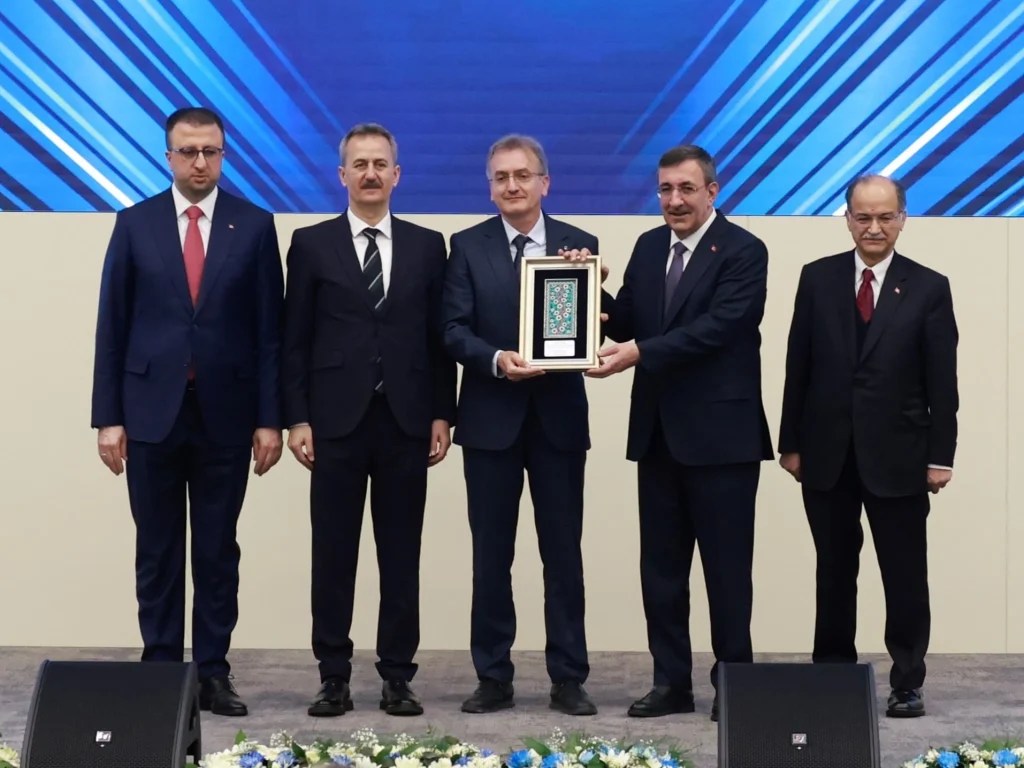 GTÜ’lü akademisyene ASELSAN’dan iş birliği ödülü