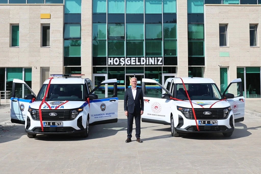 Karamürsel Belediyesi filosunu güçlendirdi