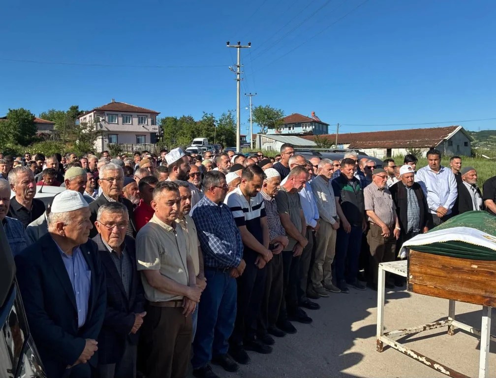 AK Parti Gebze üyesi Vedat Gülcan’ın acı günü