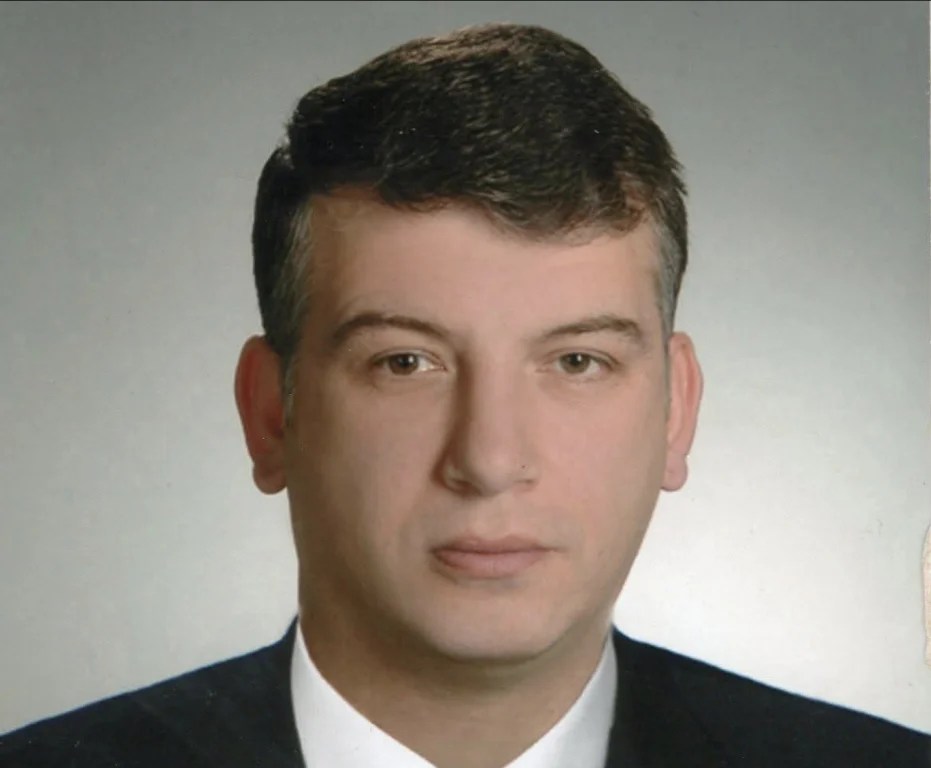 İzmit’te kalp krizi geçiren Ufuk Uludağ yaşamını yitirdi