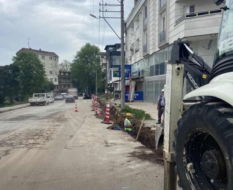 Körfez’de elektrik hatları yer altına alınıyor