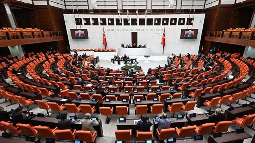 12 vekilin dokunulmazlık dosyası Meclis’e geldi