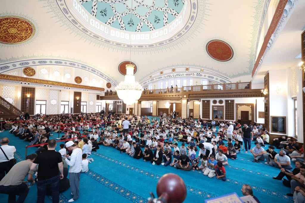 Dilovası’nda Kur’an Kursu kapanış coşkusu