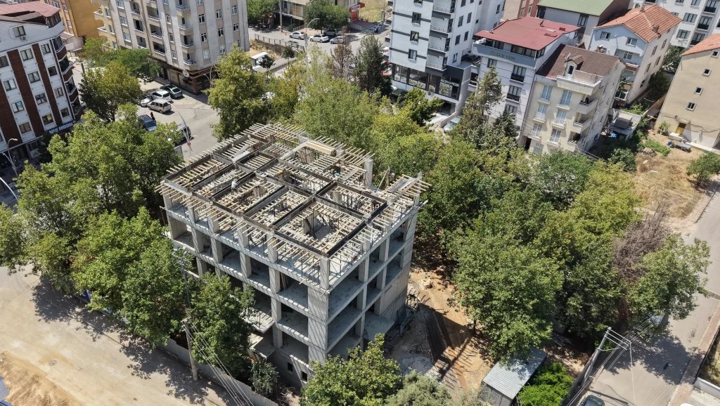 Çayırova’da yeni merkezin kaba inşaatı bitiyor!