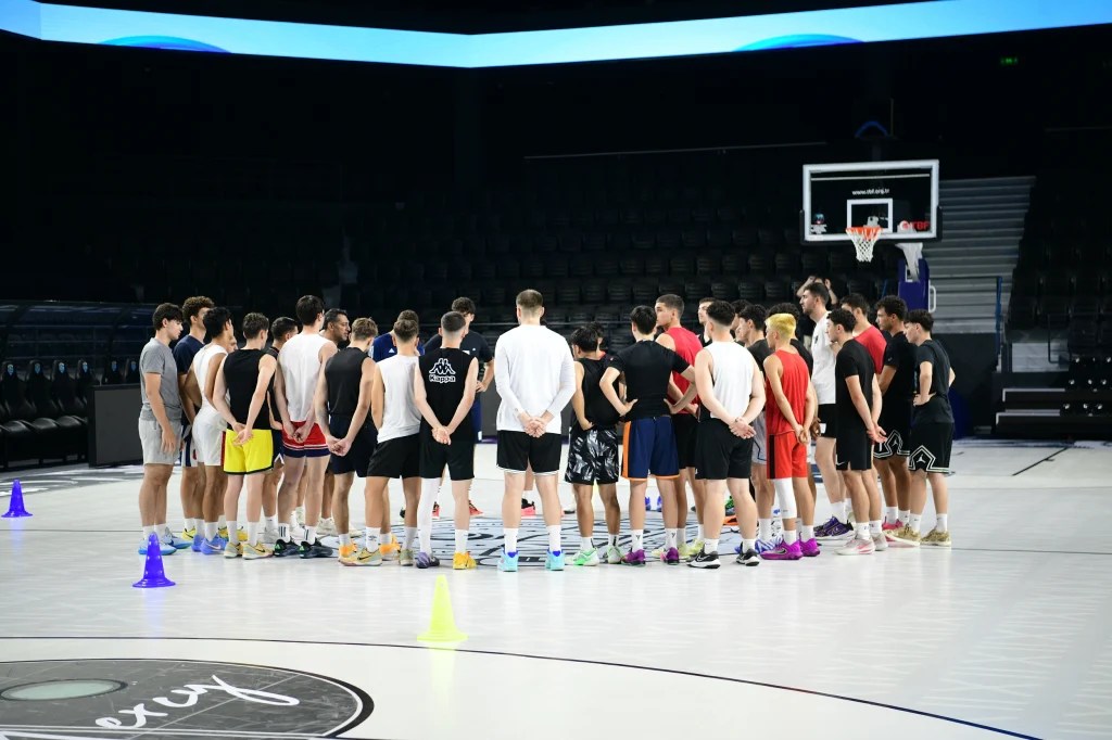 Çayırova’da basketbolcu adayları ter döktü!