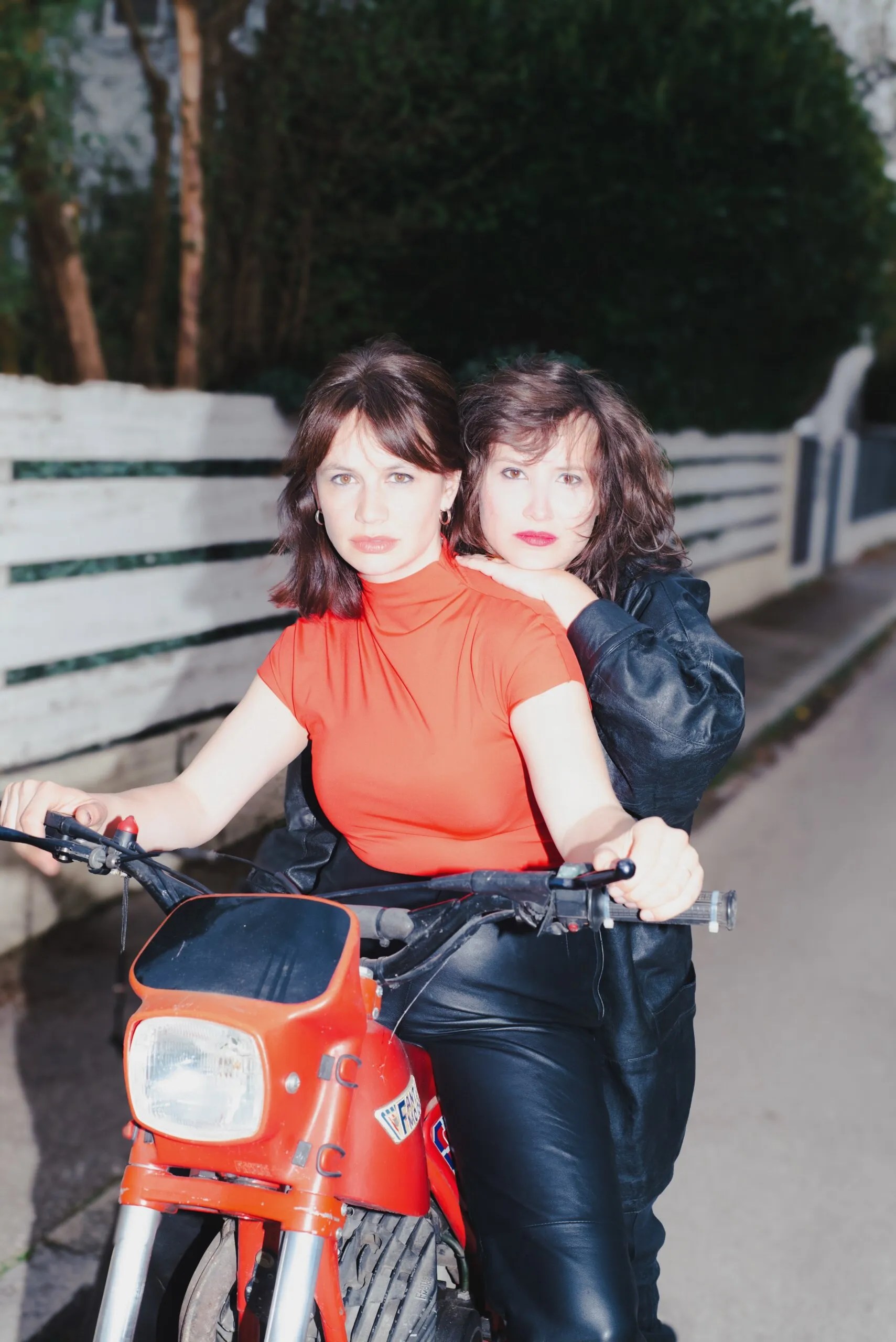 WILDES veröffentlichen ihre neue Single “So Soft”